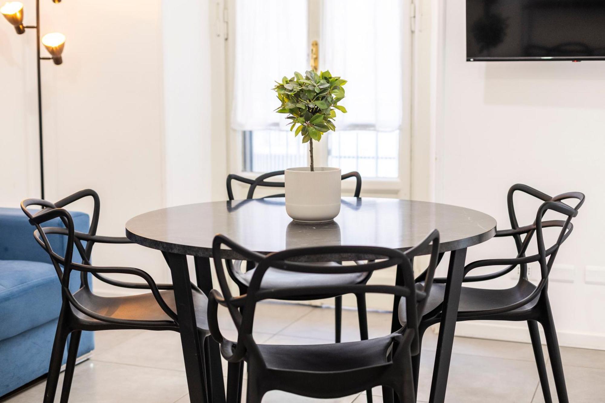 Macchi Charming Apartment By 101Flats Milaan Buitenkant foto
